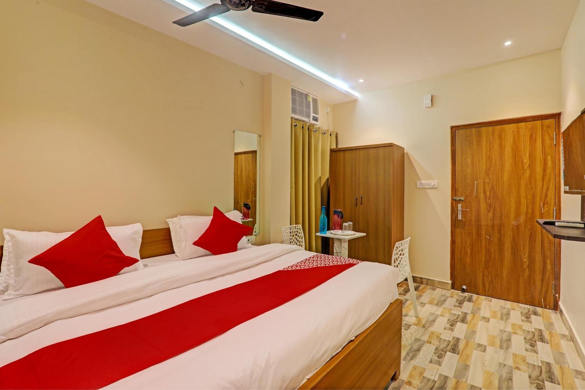Hotel O Royal Regency Palace Gorakhpur Exteriér fotografie